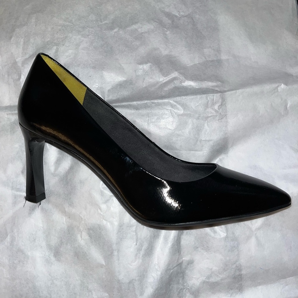 Black womens shoe ( ROCKPORT ) 7